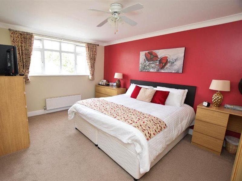 Dunmow Guest House Great Dunmow Extérieur photo
