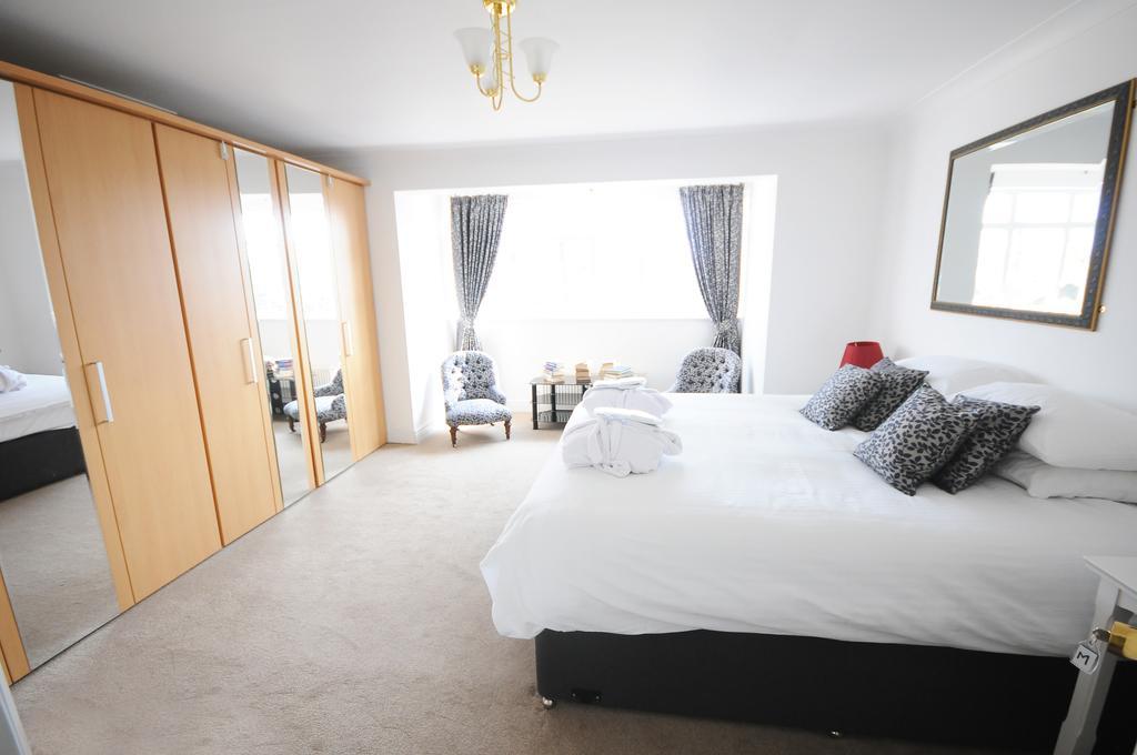 Dunmow Guest House Great Dunmow Extérieur photo